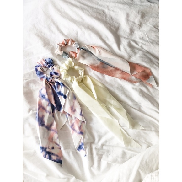 Scrunchie Scarves - Picture 5 of 5